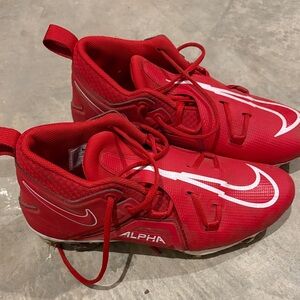 Nike Men’s Alpha Menace Pro 3 Football Cleats size 9.5